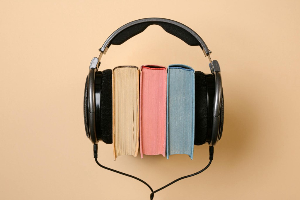 Beyond the Bookshelf: Hardcover, paperback, e-reader or&nbsp;audio?